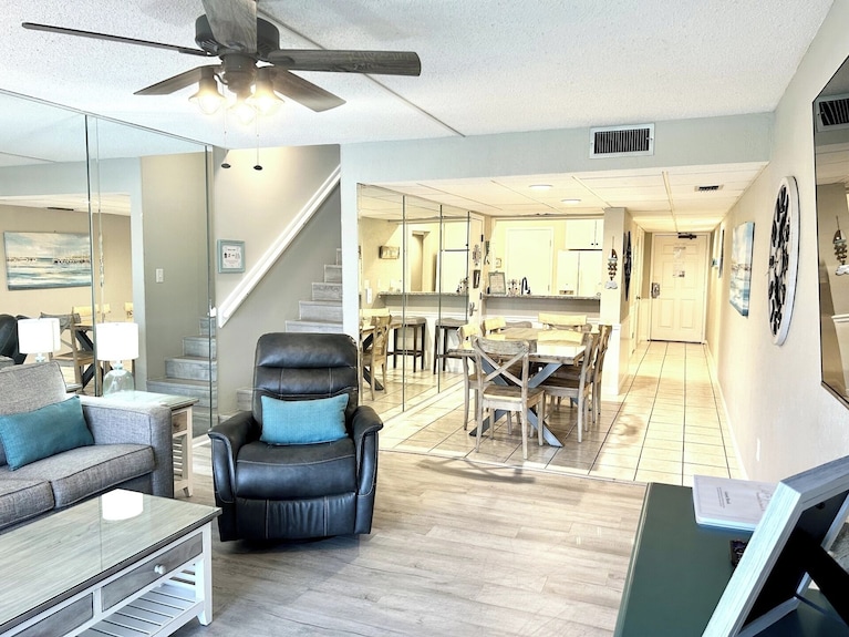 White Sand Villa Close To The Beach, Heated Pool With Double Suites & Balconies - Florida