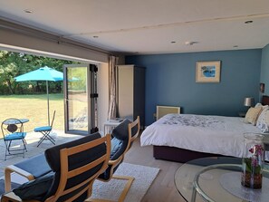 1 Schlafzimmer, Schreibtisch, Bügeleisen/Bügelbrett, kostenloses WLAN