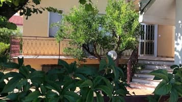 DĂ©tail de lâextĂ©rieur