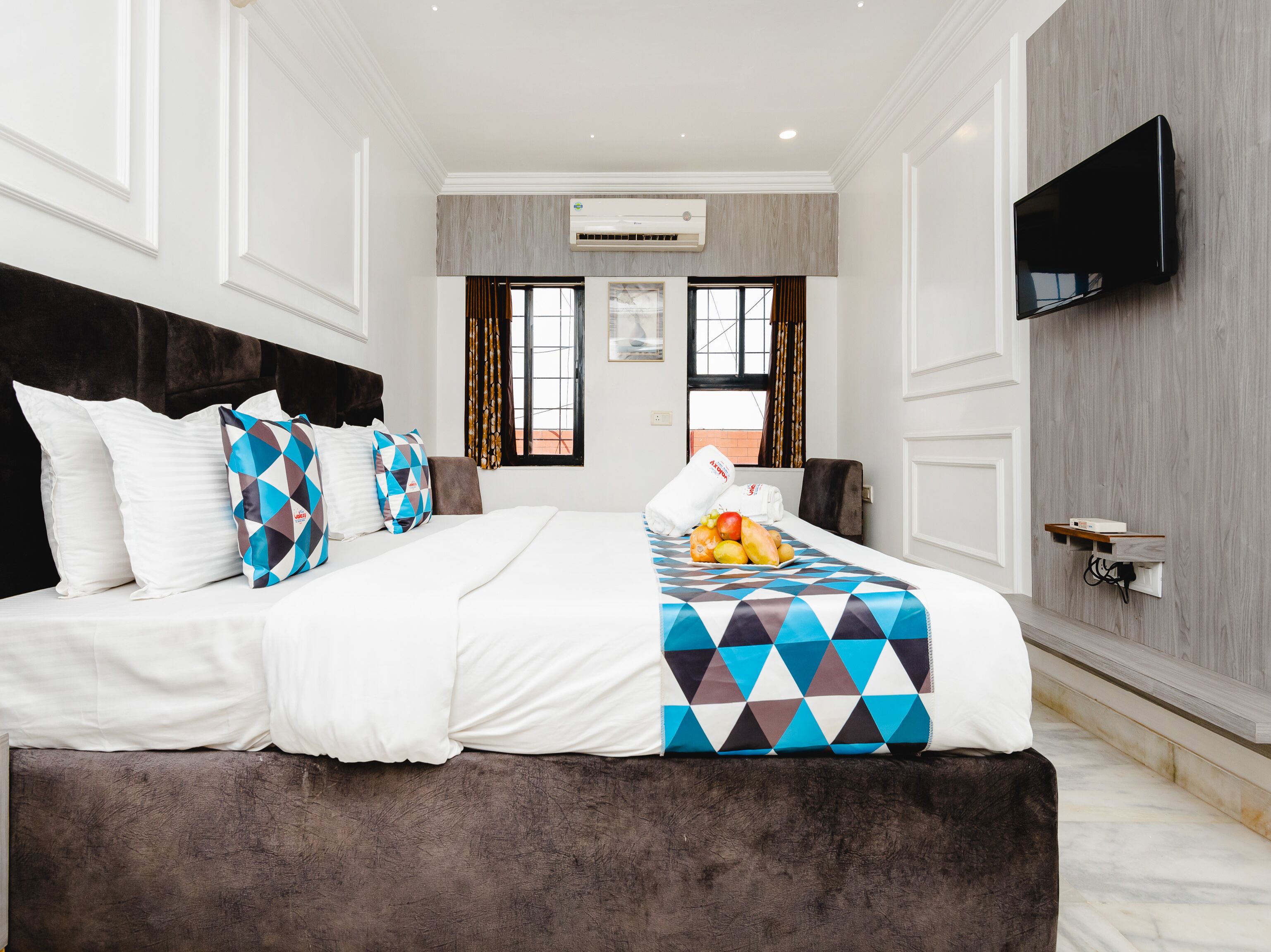 Foto - Hotel Galaxy Opp Surat Railway Station