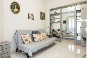 Apartment | Living area