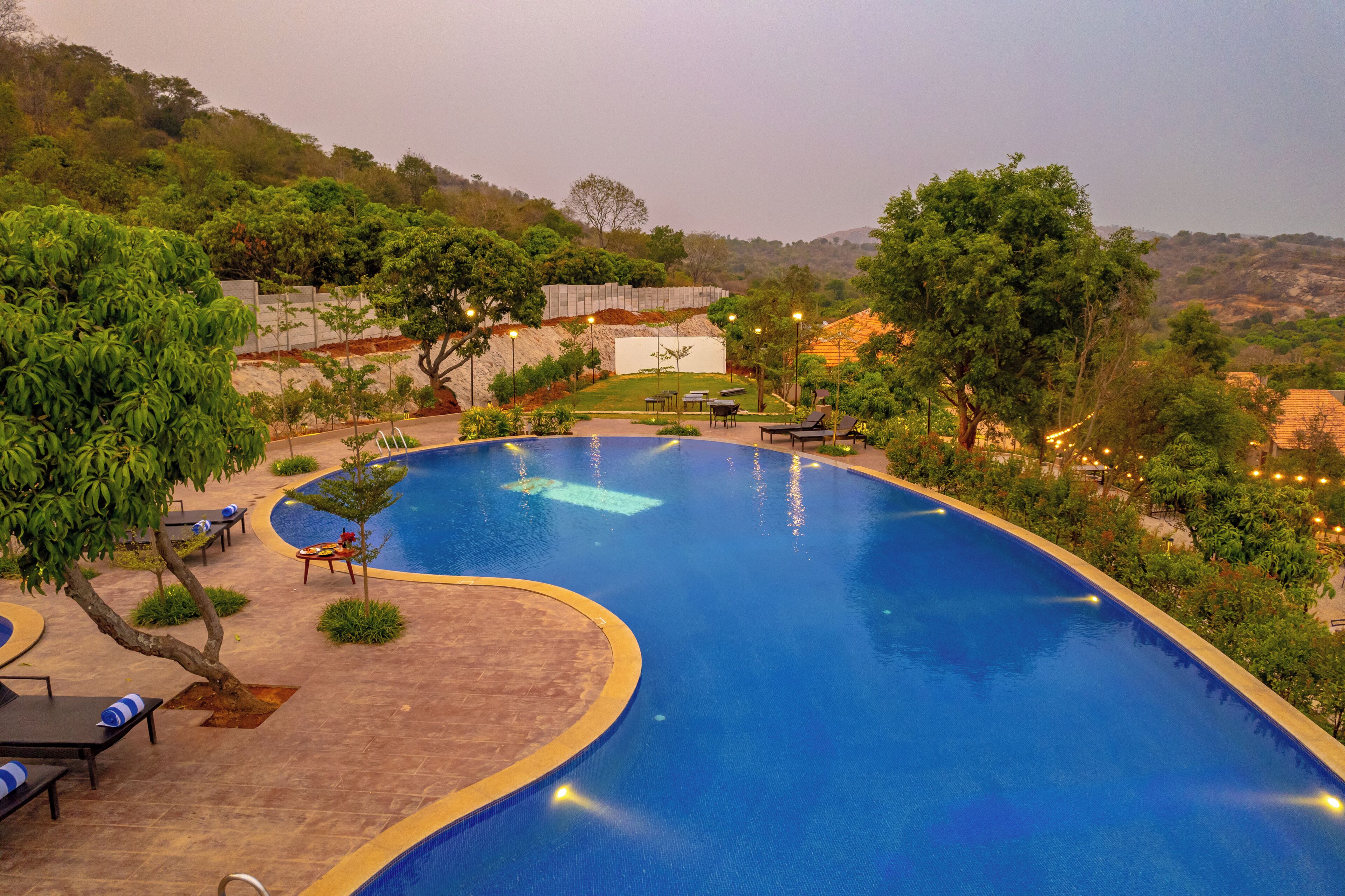 Infinity-Pool