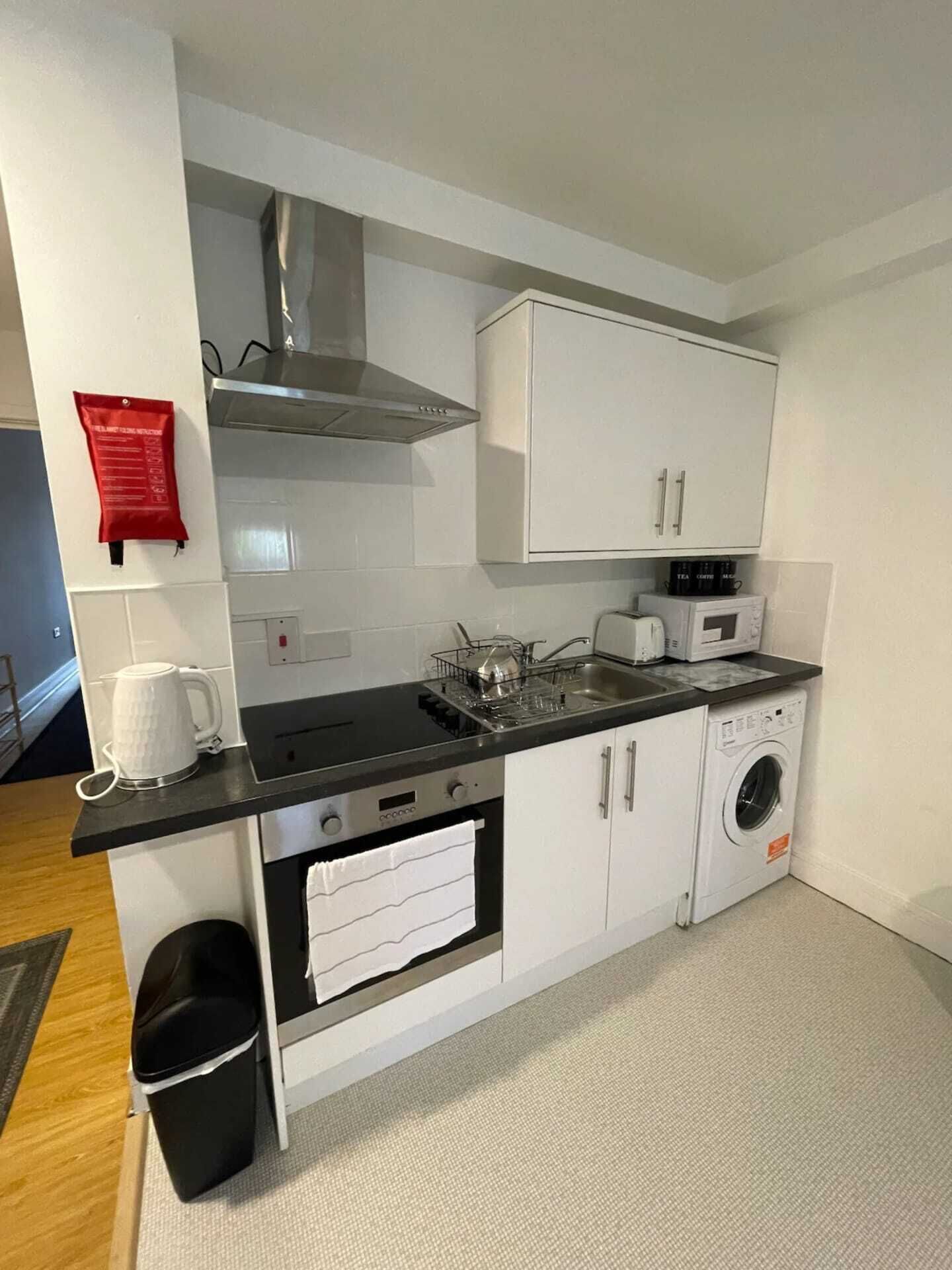 Cosy & Sleek 1BD Flat - Mile End