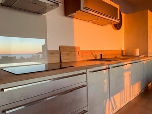 Four, plaque de cuisson, lave-vaisselle