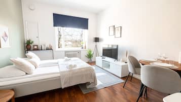 1 bedroom, iron/ironing board, cots/infant beds, free WiFi