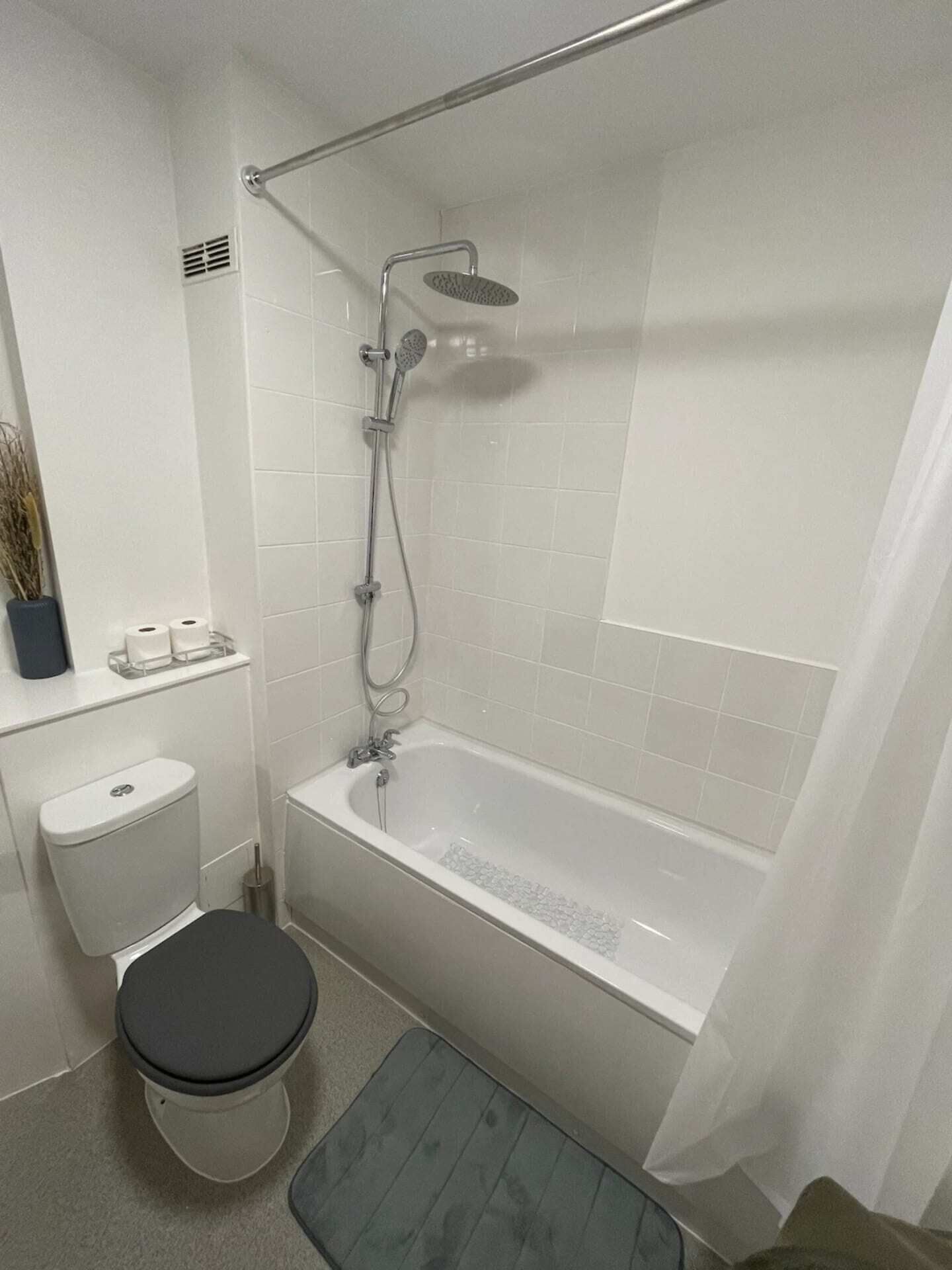 Sleek & Cosy 1BD Flat - Mile End