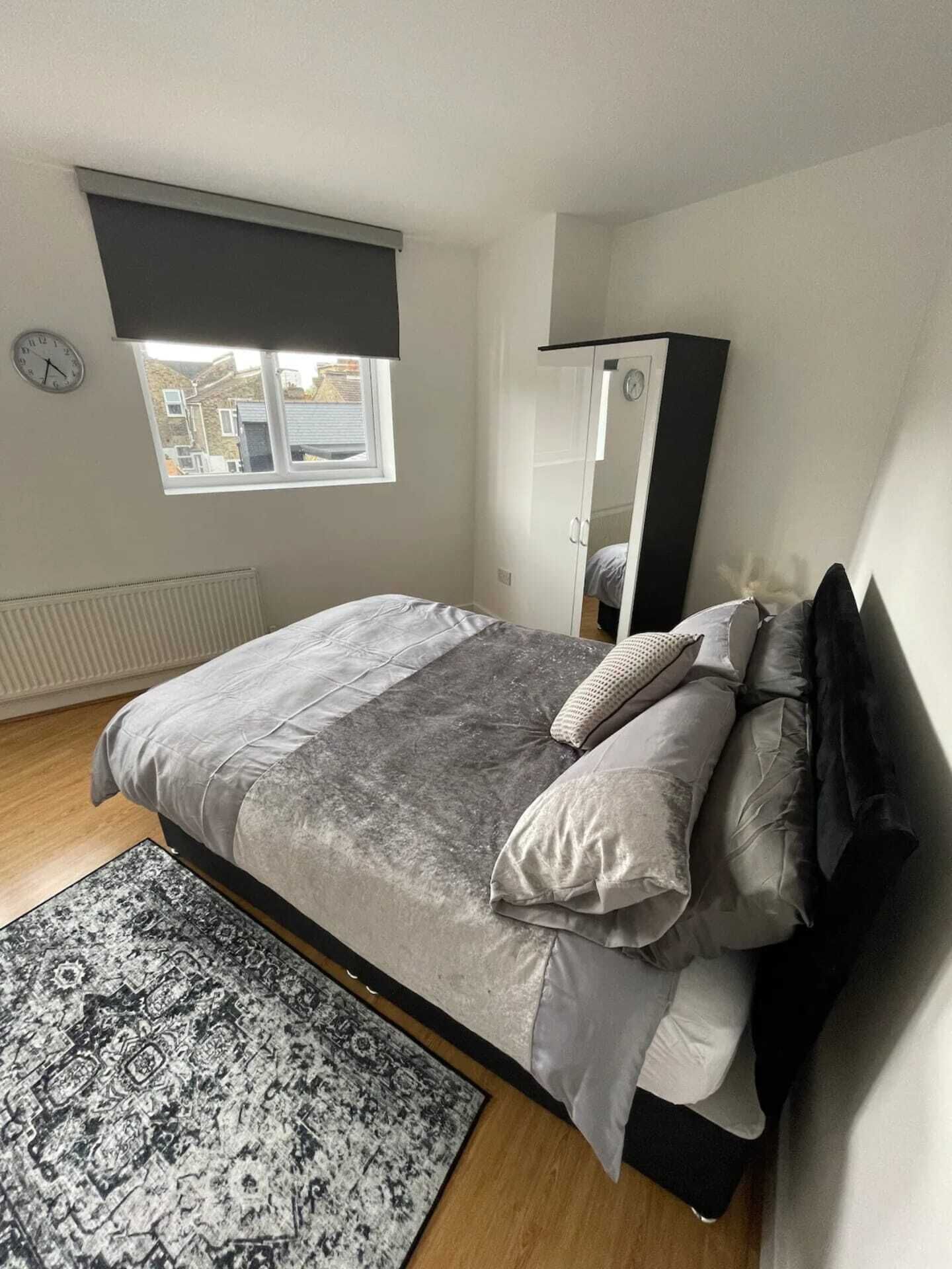 Sleek & Cosy 1BD Flat - Mile End