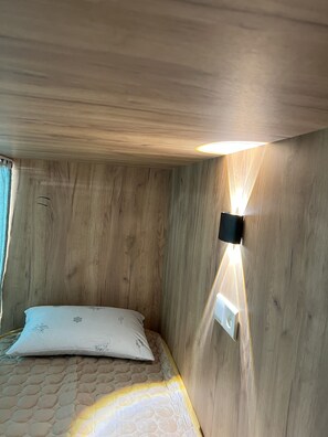 Standard Shared Dormitory, Men only, Courtyard View | Hypo-allergenic bedding, pillowtop beds, free WiFi, bed sheets - Edem Bishkek (Bishkek)