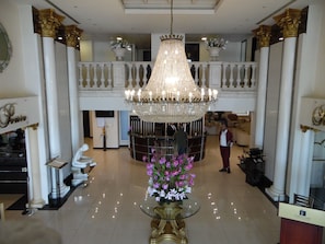 Reception - Portaluna Hotel & Resort By Reston (Jounieh)