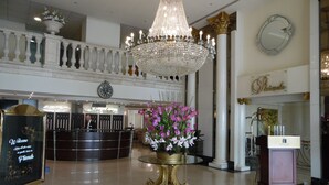 Quầy tiếp tân