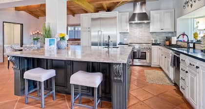 Walk To The Beach | Outdoor Dining | Spacious