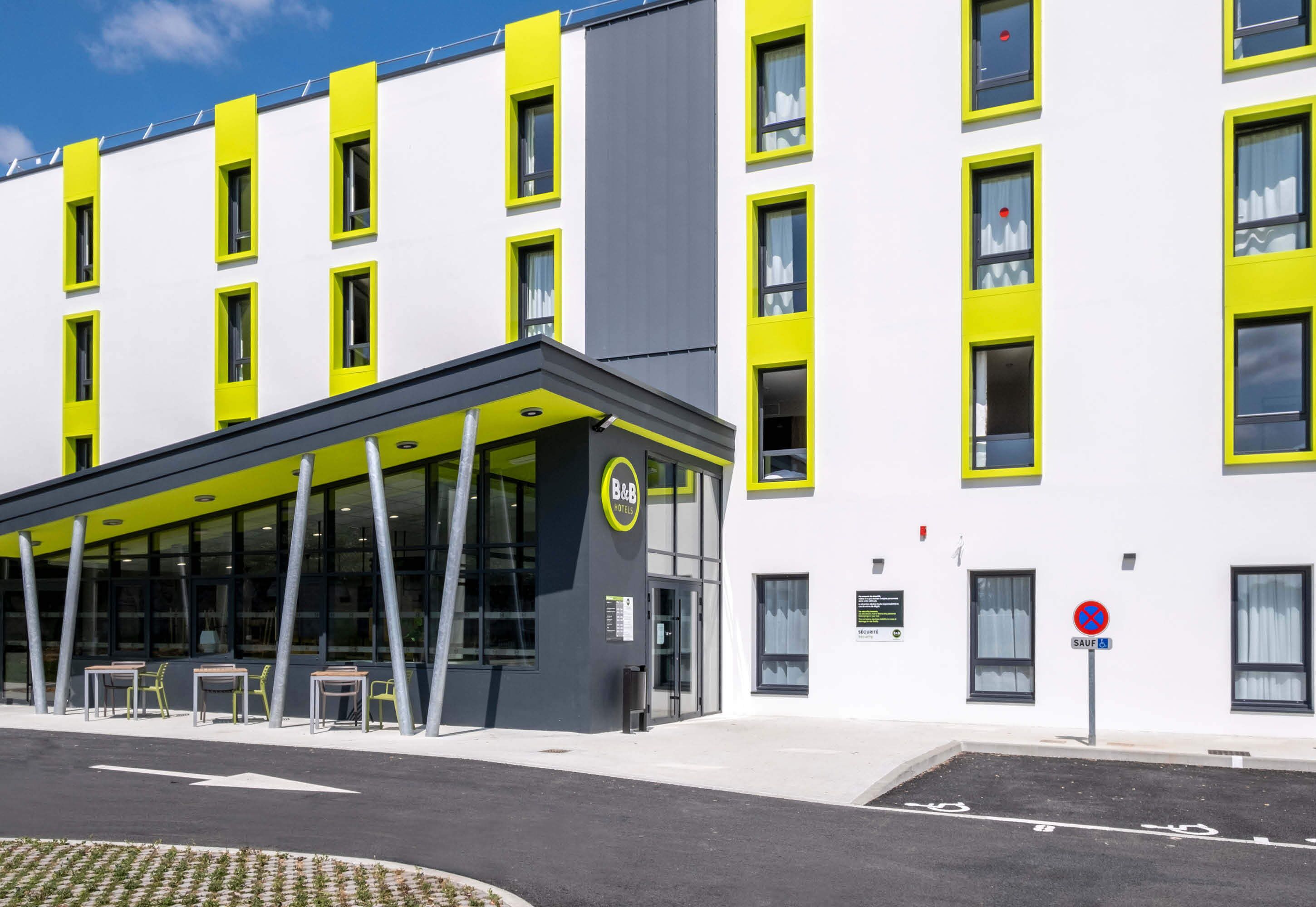 Photo - B&B HOTEL Saintes