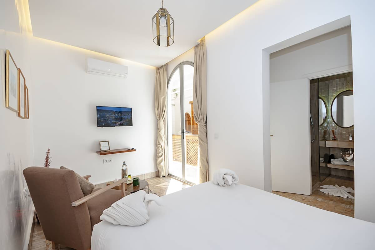 Suíte, suíte (Chambre Zina) | 1 quarto, roupas de cama premium, edredons de pluma