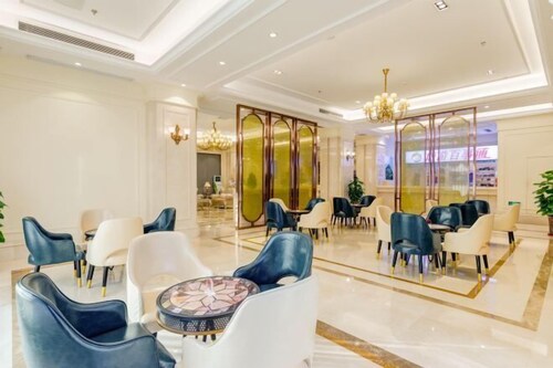 Vienna International Hotel (Gaoxin Keji Road Metro Station Store)