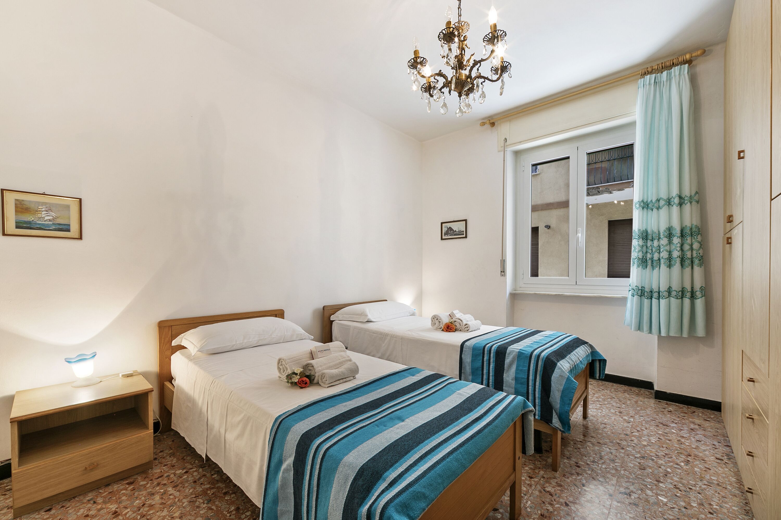 Viola Mare 50m From The Sea