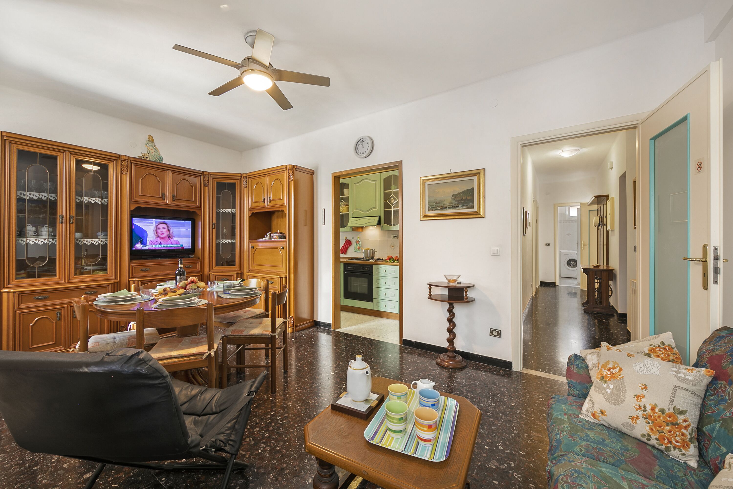 Viola Mare 50m From The Sea