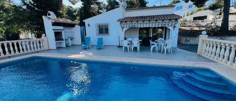 Piscina externa