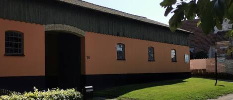 Fachada de la propiedad