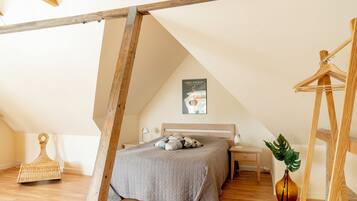 Comfort-Double Room (First Floor) Shared Bathrooms (Ground Floor) | Allergikerbettwaren, kostenloses WLAN, Bettwäsche