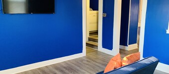 Royalty Homes - College Style 3 bedroom Apartment