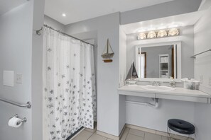 Shower, hair dryer, towels, soap - Sandy Shore Beach House:  Lake Minnetonka (Mound)