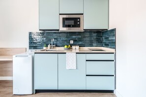 Studio – comfort (Twin) | Eget kjøkken | Brødrister, steketakke og kjøkkenutstyr