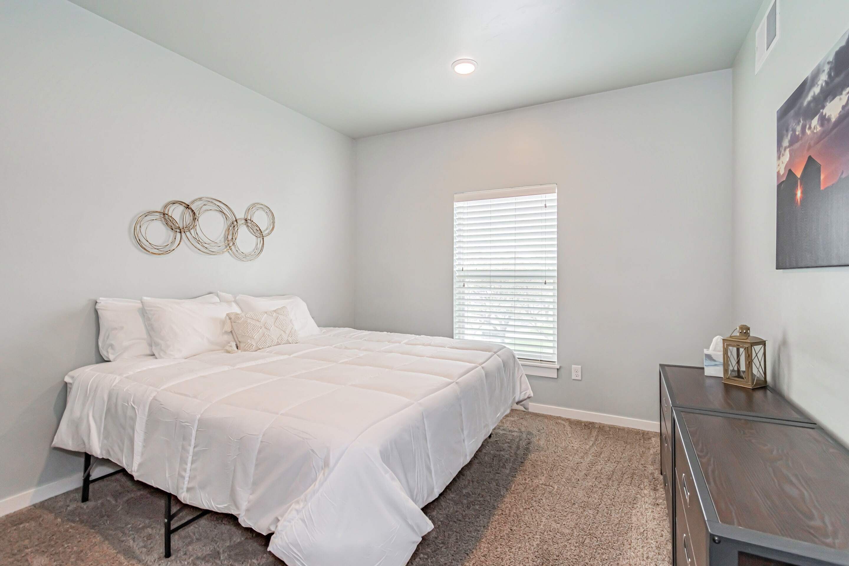 Ideal for Groups Full Kitchen Gym &amp; Free Parking