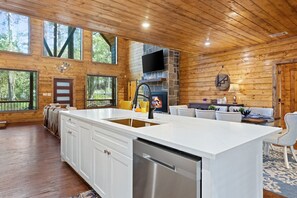 تناول الطعام