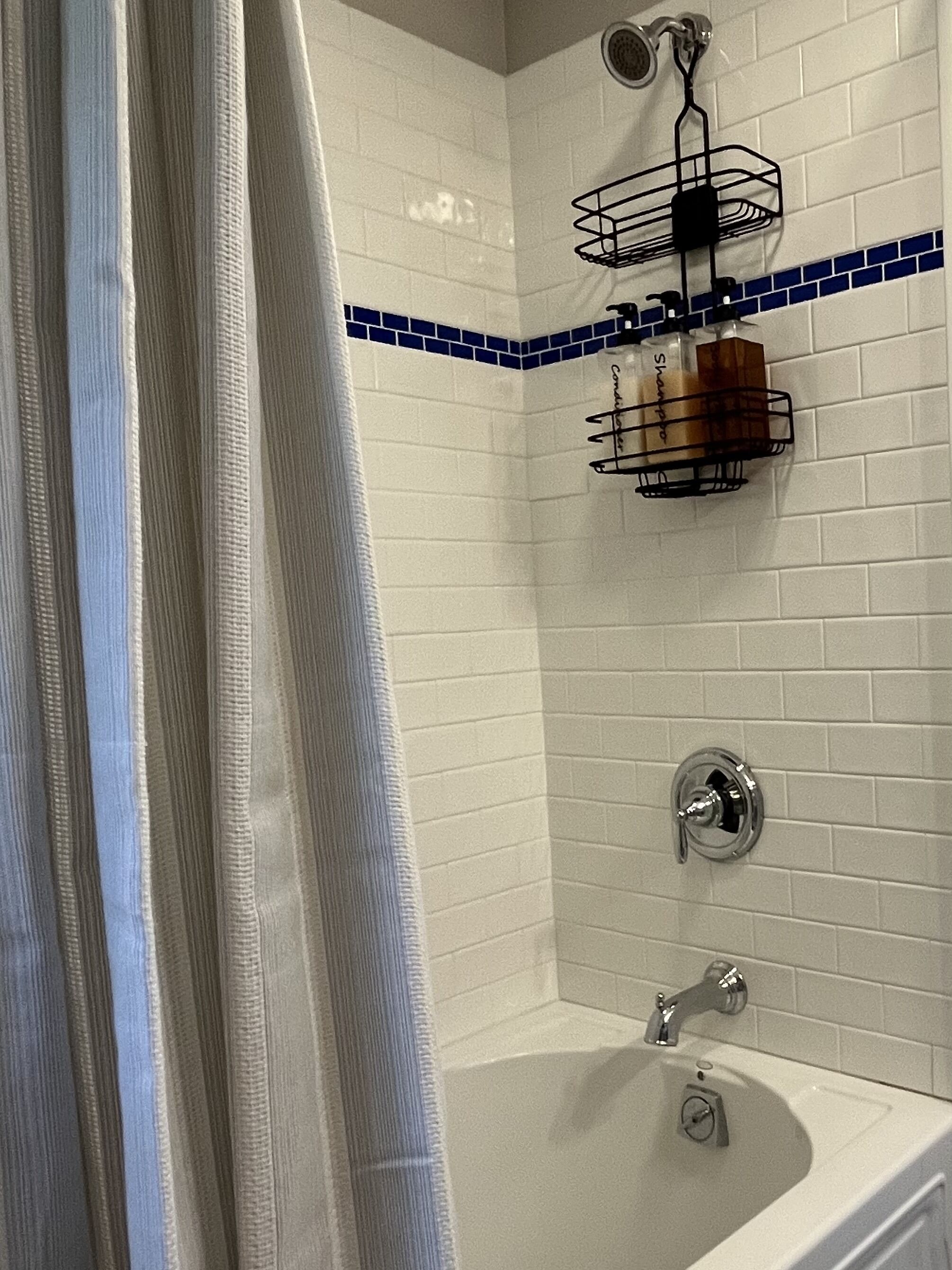 Ushmila's Nest - Private suite with 2 rooms & Bathroom.