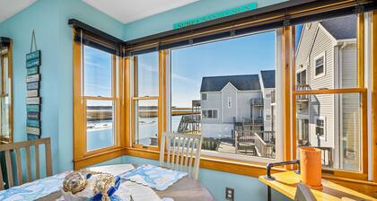 Wonderview 208 - Breathtaking Channel Views!
