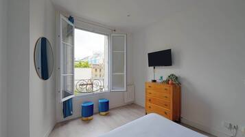 Fer et planche à repasser, Wi-Fi, draps fournis