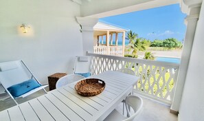 Outdoor dining - Riviera Blu Paradise Orient Bay (Collectivité de Saint-Martin)