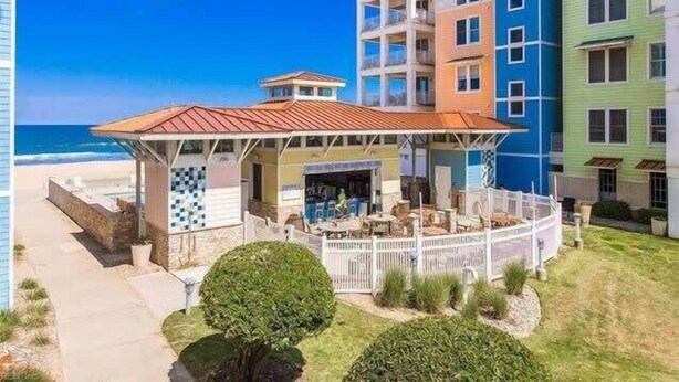 Terrace/patio - Sojourn Sanctuary Seaside Escape (Virginia Beach)