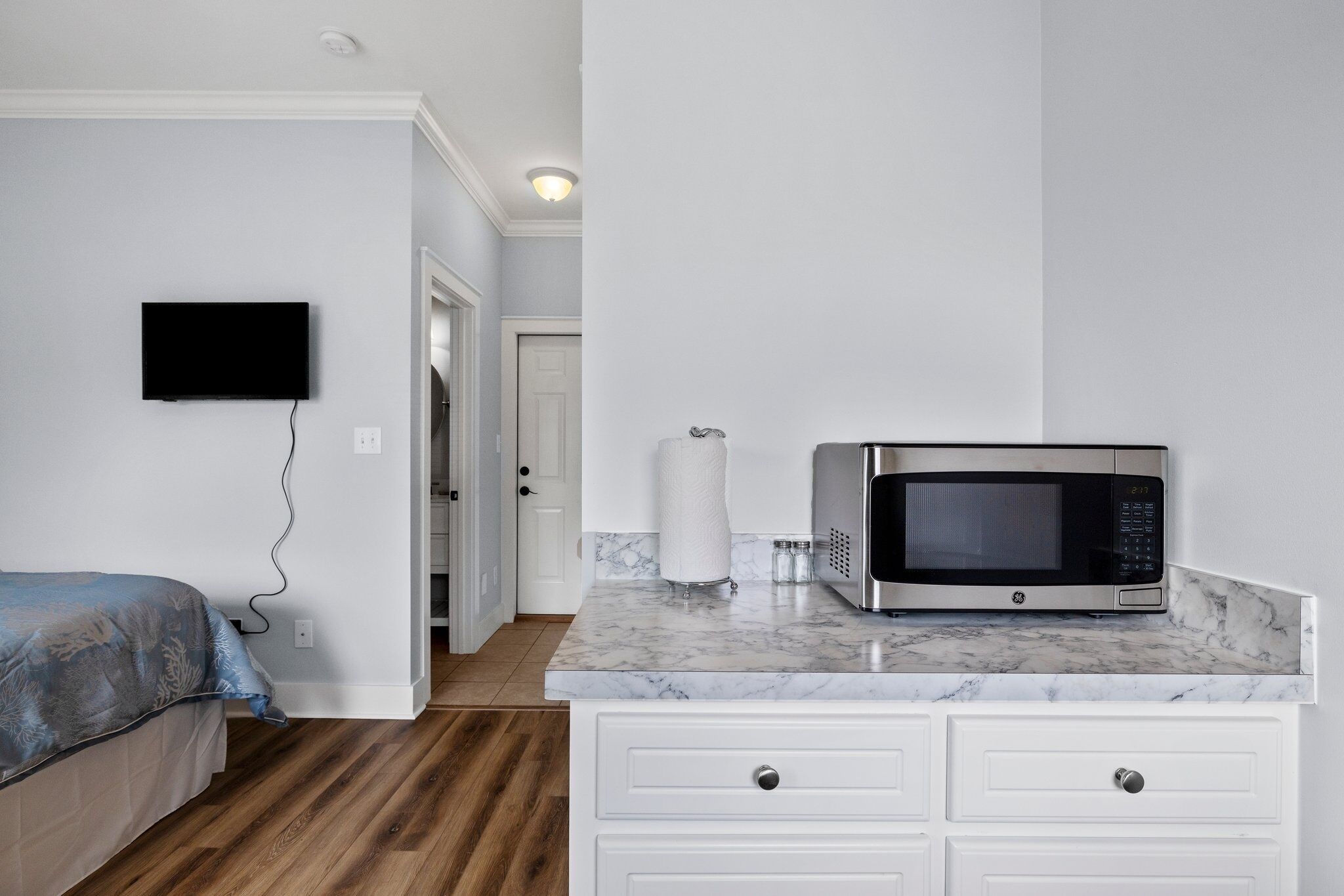 Feeling Tipsea 1 1 Bedroom Duplex by Redawning