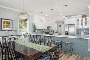 Huis, 4 slaapkamers | Dineren