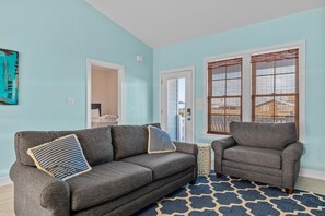 Casa, 4 habitaciones | Área de sala de estar