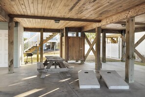 Casa, 4 habitaciones | Restaurante al aire libre