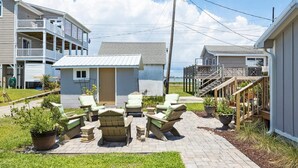 House, 2 Bedrooms | Property grounds - Conch's Point Cottage 2 Bedroom Home by RedAwning (Morehead City)