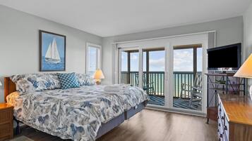 Condo, 3 Bedrooms | 3 bedrooms, free WiFi