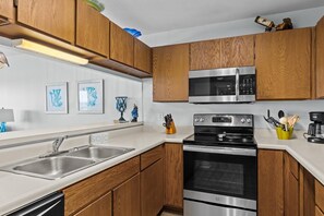 Kondominium, 3 kamar tidur | Dapur pribadi | Lemari es, oven, mesin pembuat kopi/teh, dan pemanggang roti