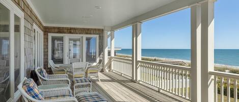 House, 5 Bedrooms | Property grounds