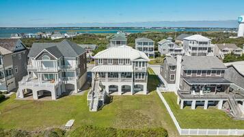 House, 5 Bedrooms | Bahagian luar