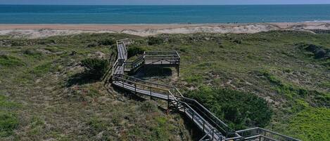 Condo, 2 Bedrooms | Aerial view