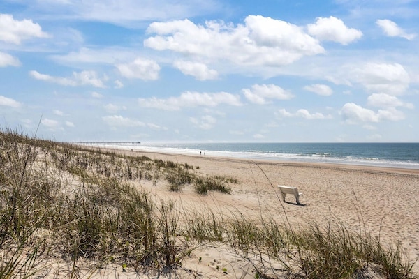 Condo, 3 Bedrooms | Beach