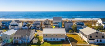 Boardwalk Shores C 3 Bedroom Duplex by RedAwning