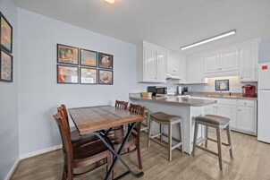 Condo, 3 Bedrooms | Private kitchen | Coffee/tea maker, fridge, oven, toaster