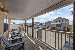 Condo, 3 Bedrooms | Property grounds