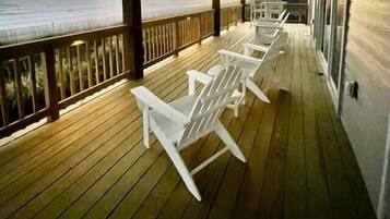 House, 5 Bedrooms | Kawasan hartanah