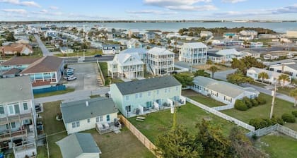 Anchors Away Unit 1 2 Bedroom Duplex by RedAwning