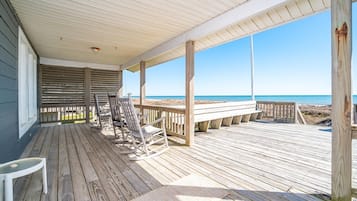 Rumah, 6 kamar tidur | Pemandangan dari kamar